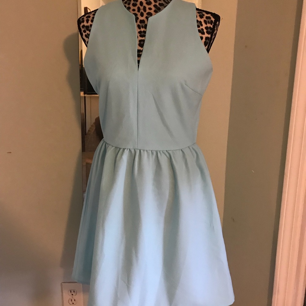 Light blue cute dress never worn size M